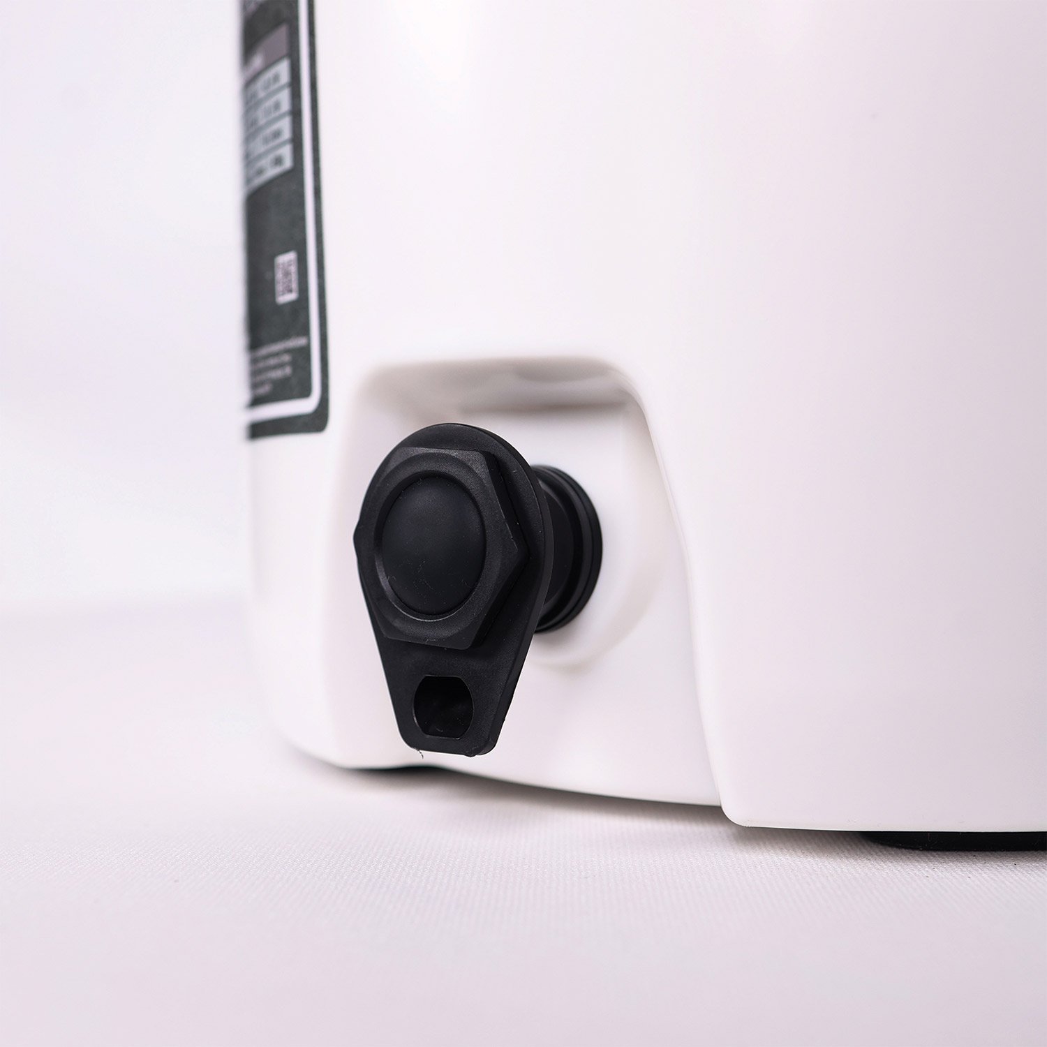 IGLOO Ultima 5 Gallon Musluklu RotoMold Fıçı 19 Litre - Görsel 5
